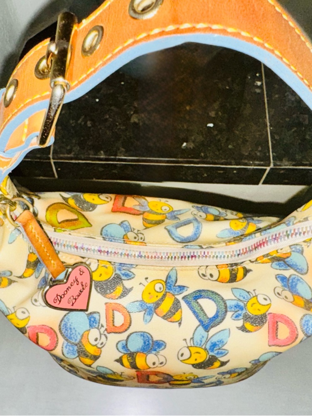 Dooney & Bourke Bee Print Hobo Bag with Rainbow Zipper & Pink Heart Y2K EUC - Picture 7 of 16